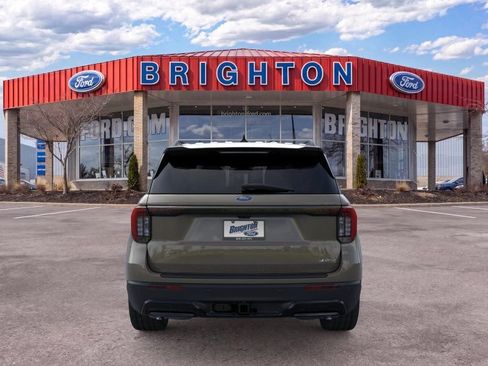 Used 2026 Ford Explorer ST-Line w/ ST-Line Street Pack AWD/4WD image 9