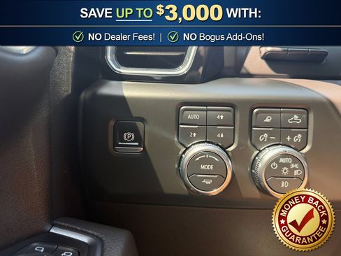 Used 2025 GMC Sierra 1500 Denali w/ Denali Reserve Package AWD/4WD image 28