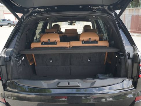 New 2027 BMW X7 xDrive40i w/ Executive Package AWD/4WD image 12