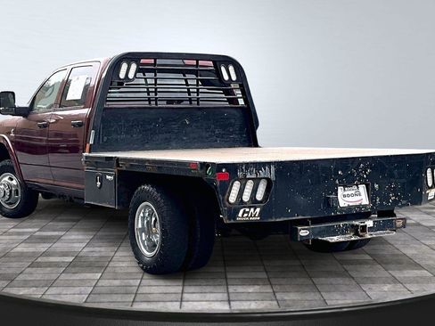 Used 2024 RAM 3500 Tradesman w/ Chrome Appearance Group image 2