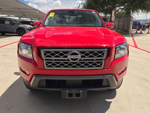 Used 2022 Nissan Frontier SV RWD image 8