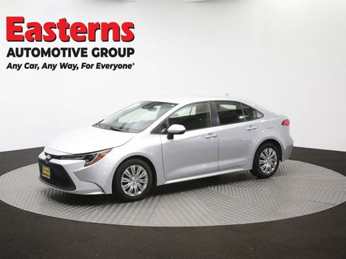 Used 2022 Toyota Corolla LE FWD image 57