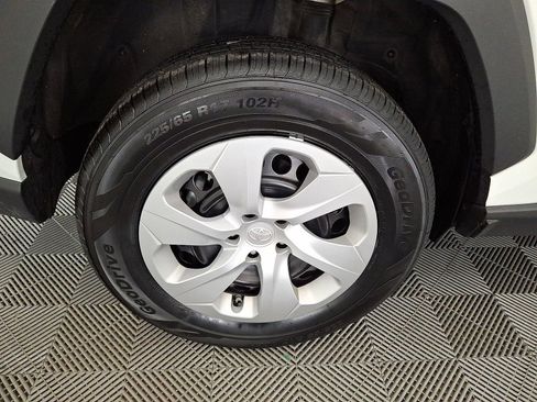 Certified 2024 Toyota RAV4 LE image 26