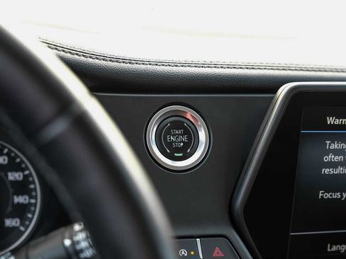 Used 2020 Chevrolet Blazer LT w/ Redline Edition image 18