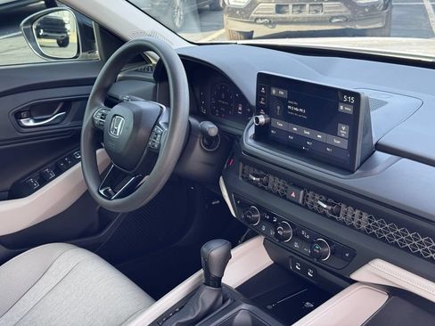Used 2026 Honda Accord SE image 5