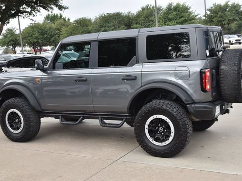 Used 2023 Ford Bronco Badlands AWD/4WD image 11