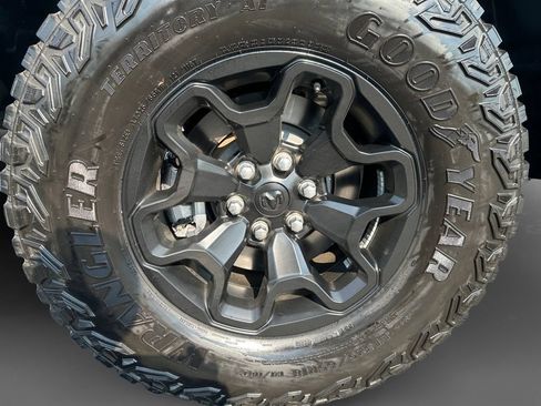Used 2022 RAM 1500 TRX AWD/4WD image 10