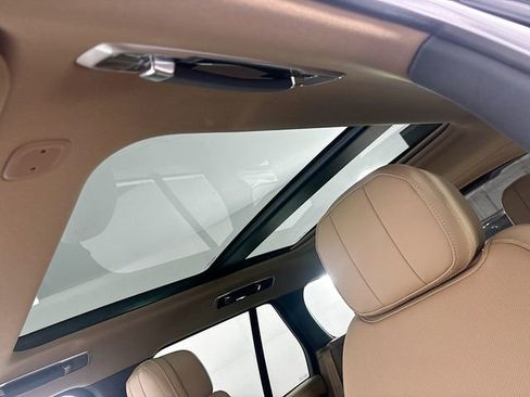 New 2025 Land Rover Range Rover SE image 14