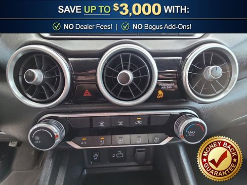 Used 2024 Nissan Sentra S FWD image 29