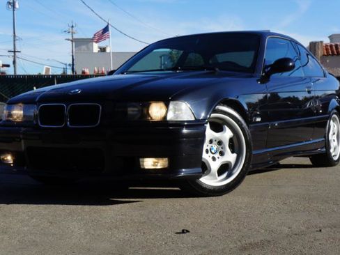 Used 1995 BMW M3 Coupe image 22
