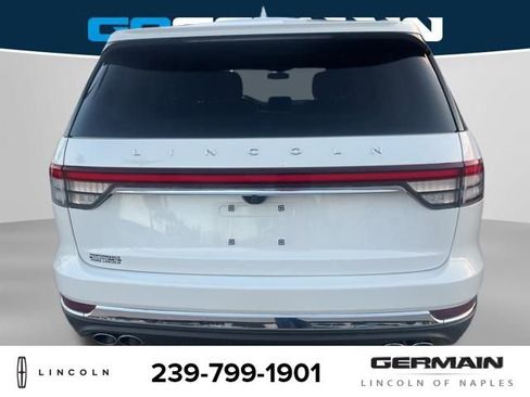 Used 2020 Lincoln Aviator Reserve w/ Elements Package Plus image 6