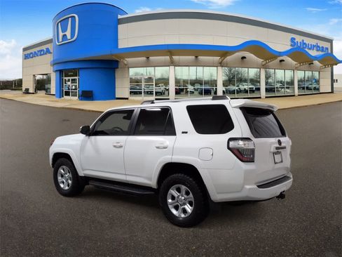 Used 2023 Toyota 4Runner SR5 Premium image 6