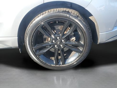 Used 2022 Ford Edge ST w/ Equipment Group 401A AWD/4WD image 32