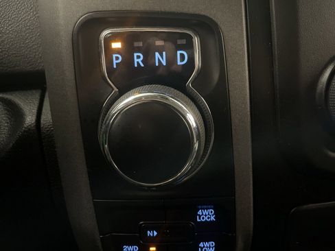 Used 2018 RAM 1500 Express image 10