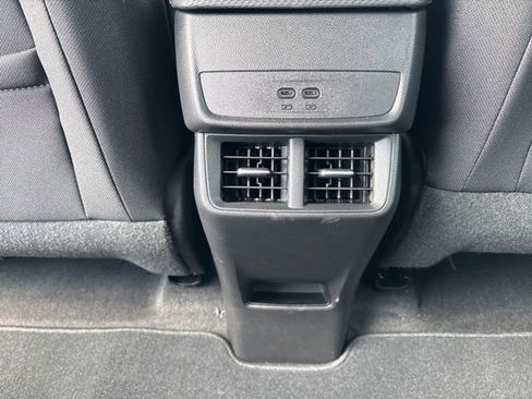 New 2026 Chevrolet Equinox LT image 12