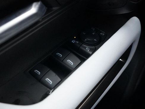 New 2024 GMC Hummer EV 2X w/ Extreme Off-Road Package image 18