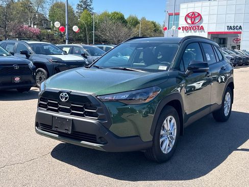 New 2026 Toyota Corolla Cross LE AWD/4WD image 3