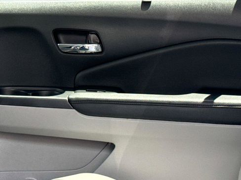Certified 2021 Honda Pilot Special Edition image 17