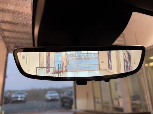 Used 2023 GMC Sierra 1500 Denali w/ Technology Package image 42