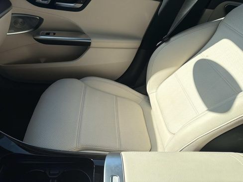 Used 2026 Mercedes-Benz C 300 Sedan image 16