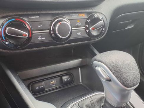 Used 2024 Kia Soul LX w/ Option Group 015 image 24