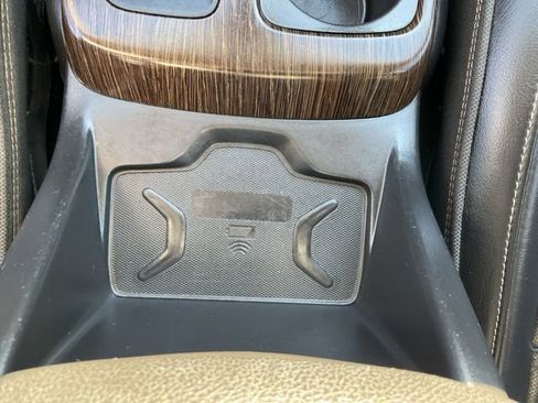 Used 2019 GMC Canyon Denali image 16