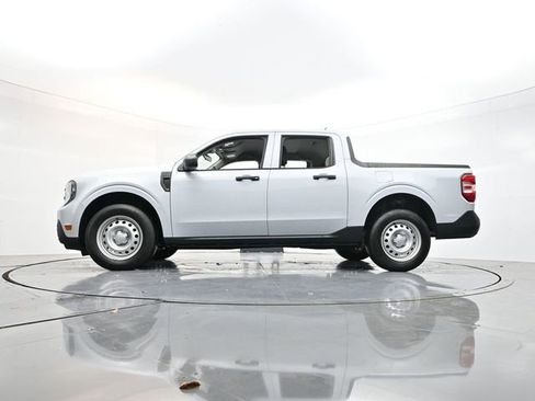 New 2025 Ford Maverick XL FWD image 29