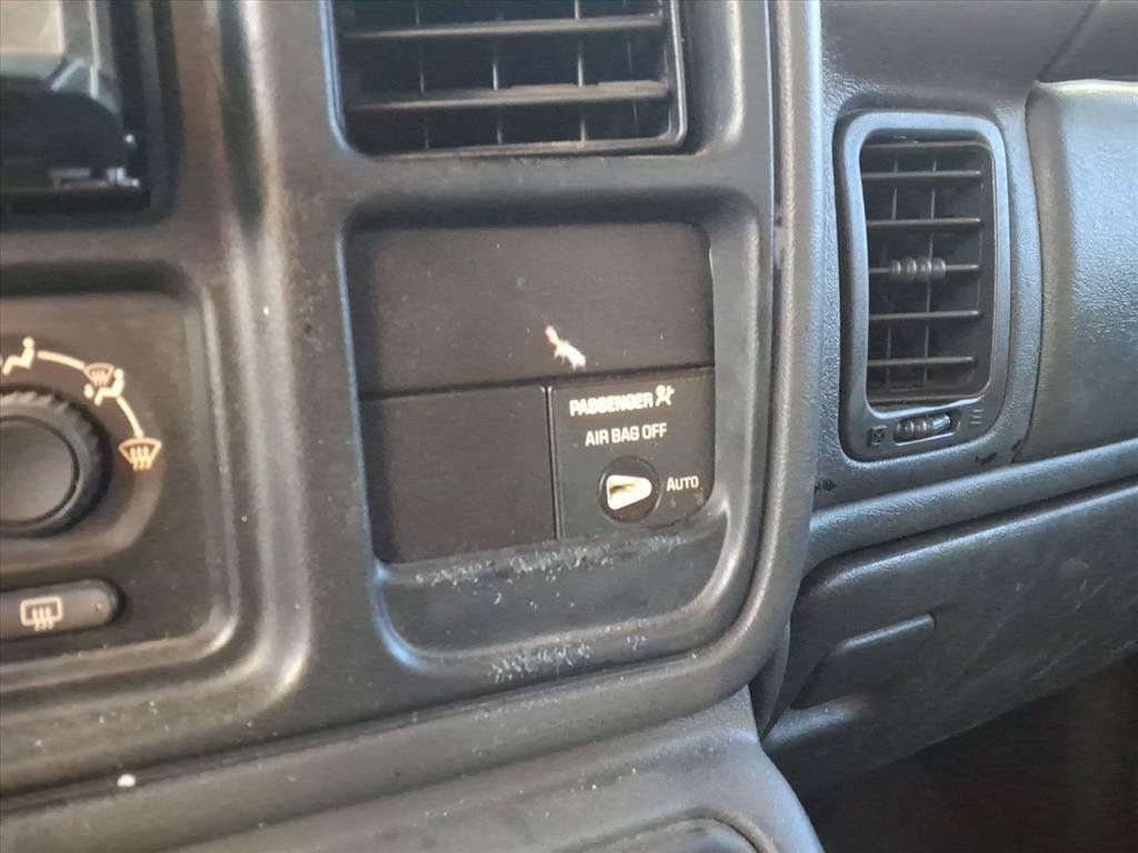 Used 2003 Chevrolet Silverado 1500 LS RWD image 15