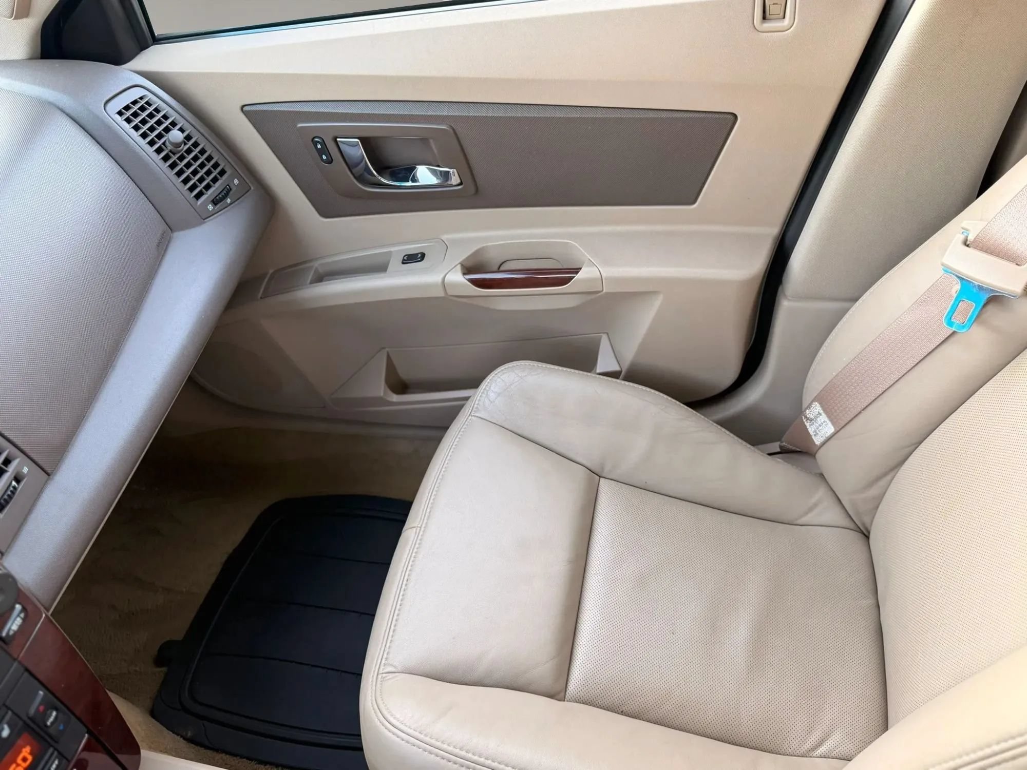 Used 2007 Cadillac CTS 3.6 w/ Bose Edition RWD image 13