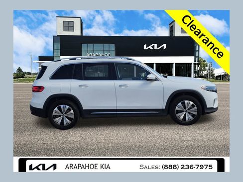 Used 2024 Mercedes-Benz EQB 300 4MATIC image 1