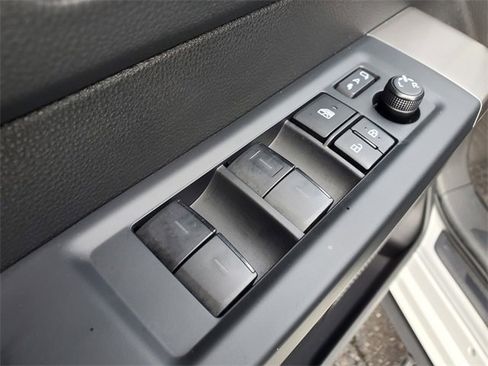 Used 2025 Toyota Tundra Limited image 17