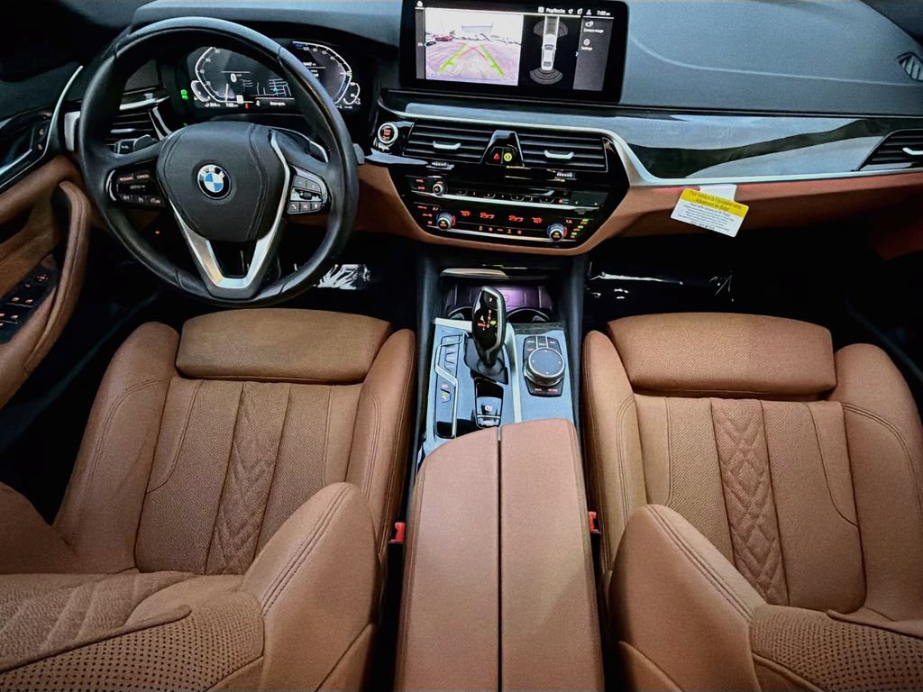 Used 2023 BMW 530e RWD image 16