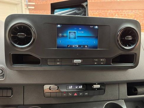 New 2024 Mercedes-Benz Sprinter 4500 image 18