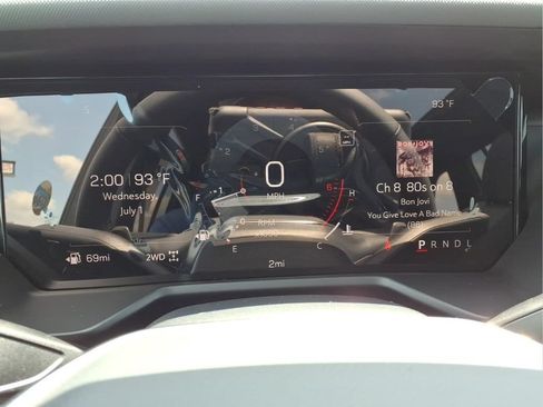 New 2026 GMC Acadia AT4 w/ Luxury Package AWD/4WD image 13