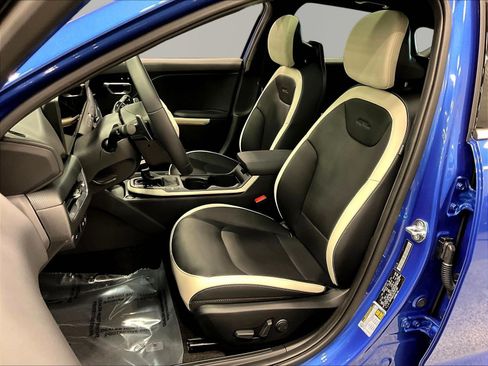 Certified 2025 Kia K4 GT-Line Turbo FWD image 21