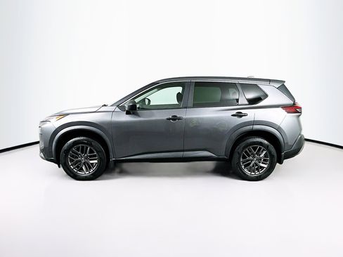 Used 2023 Nissan Rogue S image 4