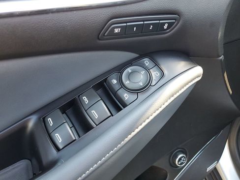 Used 2019 Buick Enclave Premium w/ Experience Buick Package AWD/4WD image 26