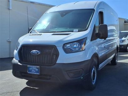 New 2025 Ford Transit 250 148 Medium Roof w/ Load Area Protection Package