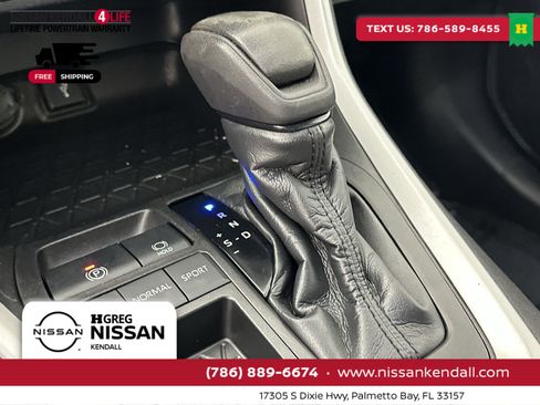 Used 2020 Toyota RAV4 XLE image 24