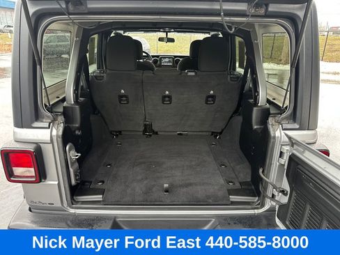 Used 2020 Jeep Wrangler Unlimited Willys image 27