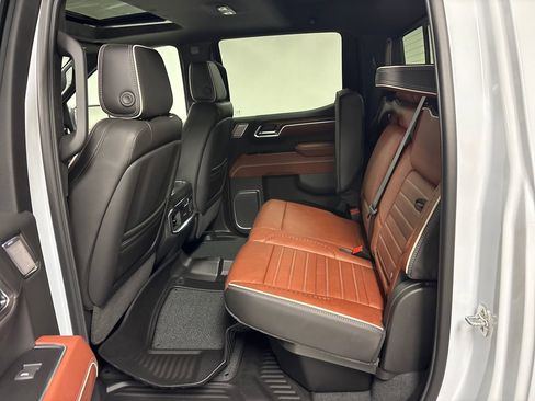 New 2026 GMC Sierra 1500 Denali Ultimate w/ LPO, Black Badging Package AWD/4WD image 26