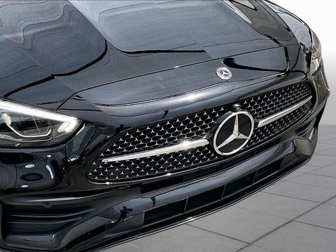 Certified 2024 Mercedes-Benz C 300 4MATIC Sedan image 30