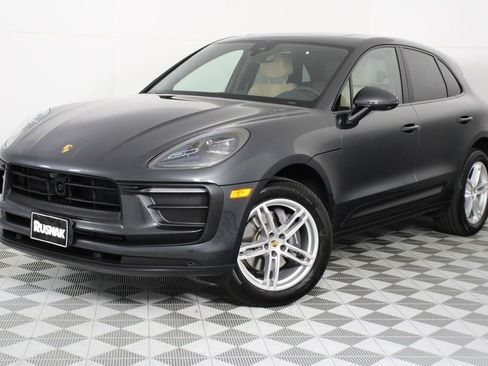 Certified 2026 Porsche Macan image 1