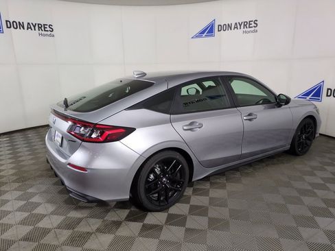 Certified 2026 Honda Civic Sport image 9