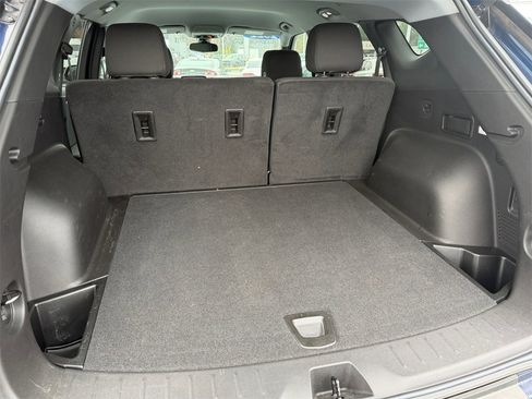 Used 2022 Chevrolet Blazer LT image 19