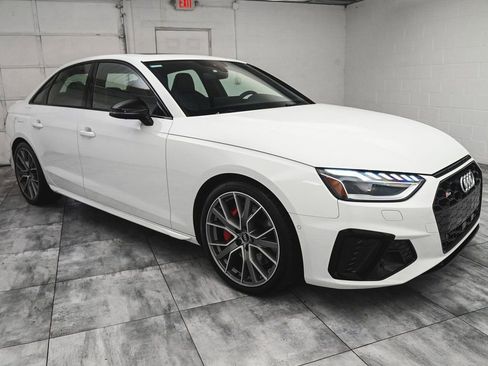 Used 2022 Audi S4 Prestige w/ Prestige Package AWD/4WD image 3