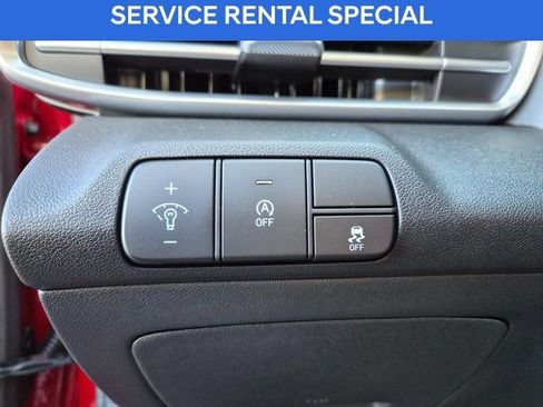 Certified 2026 Hyundai Elantra SE FWD image 17