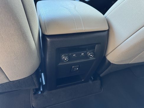 Certified 2023 Chevrolet Traverse LT w/ LPO, Cargo Package AWD/4WD image 17