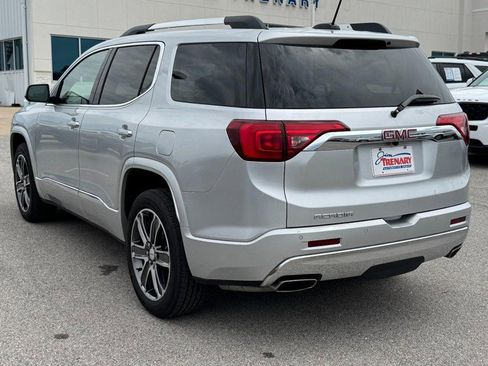 Used 2019 GMC Acadia Denali w/ Technology Package FWD image 6