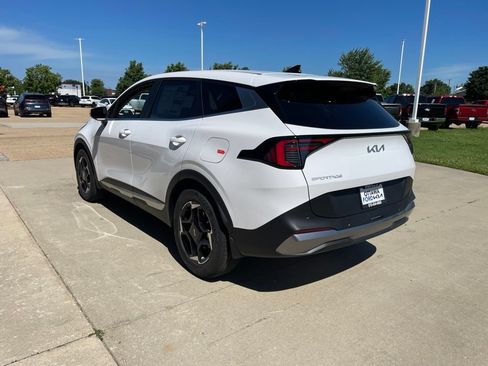 New 2026 Kia Sportage EX FWD image 7